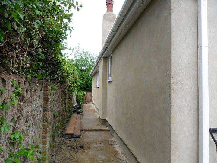 Plasterers & builders covering Tonbridge, Tunbridge Wells, Sevenoaks, Maidstone, Kent. Building Services. Plastering. Experienced plasterers & builders covering Tonbridge, Tunbridge Wells, Sevenoaks, Maidstone, Kent & London. General plastering work, building services, extensions, offices, walls, garden building, Venetian Finish Plasterers. Tadelakt Plaster. K Rend & Thin Coat Render Plastering & Micro Cement Flooring.